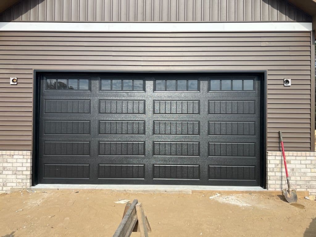 Gallery photos for Modern Garage Door Installation for a New Home: Image #1